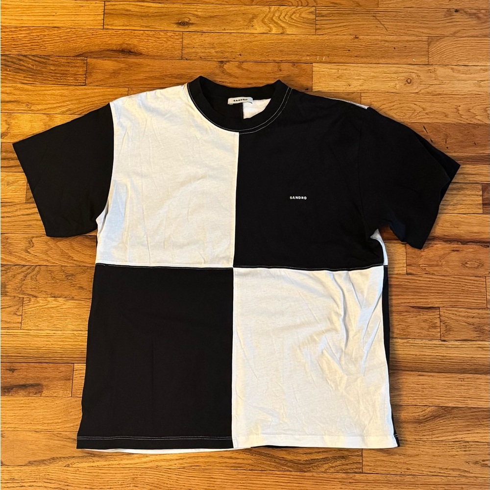 SANDRO black and white color block t shirt (fits like W LARGE /men’s medium )